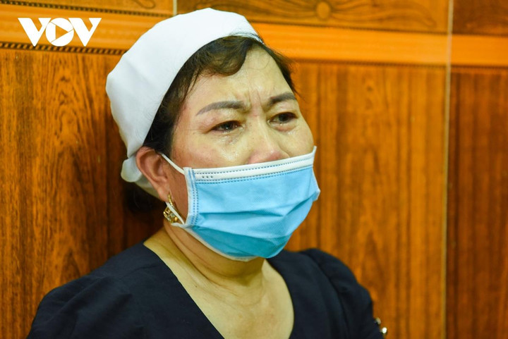 Đám tang đẫm nước mắt tiễn biệt 3 nạn nhân vụ tài xế Audi say xỉn gây tai nạn - 7