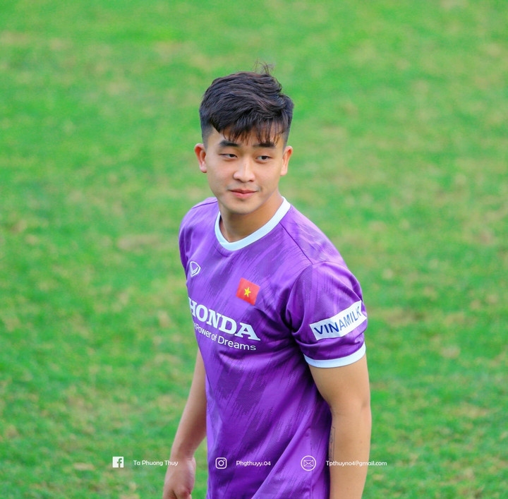 Dàn nhân tố mới vừa có tài vừa có sắc không kém hot boy của U23 Việt Nam - 10