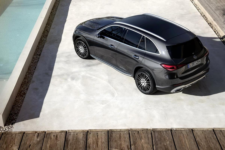 Mercedes-Benz GLC 2023 vừa ra mắt thay đổi những gì? - 4