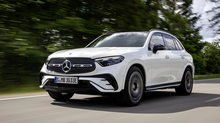 Mercedes-Benz GLC 2023 vừa ra mắt thay đổi những gì? - 10