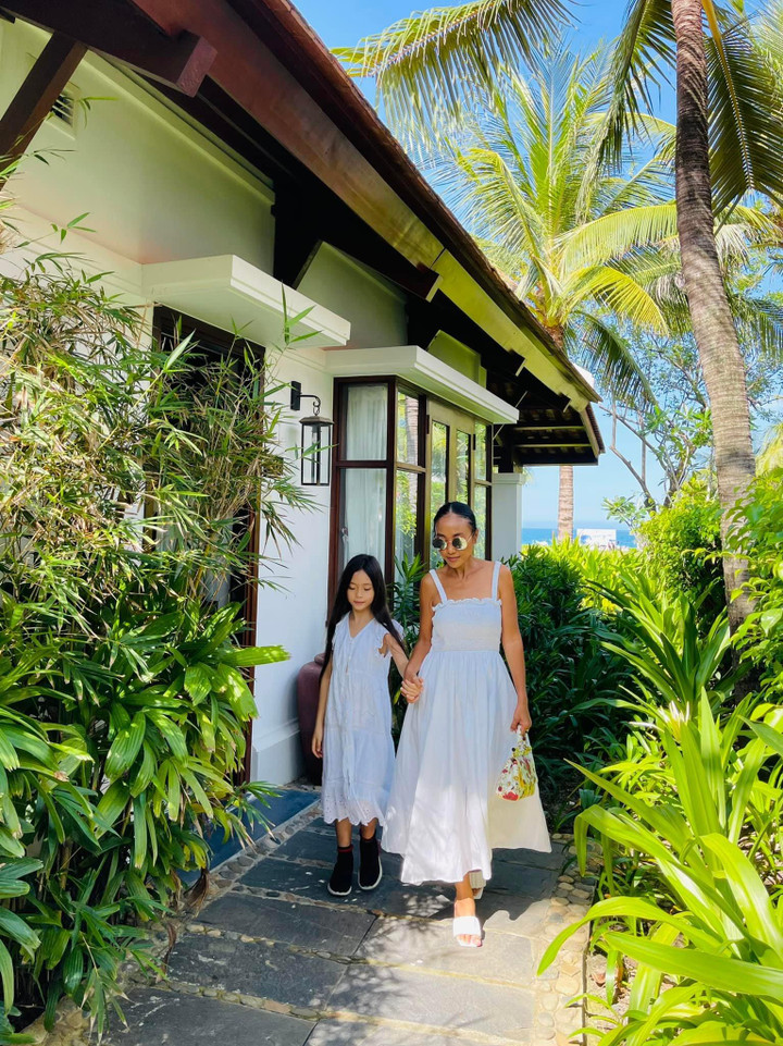 Cuộc sống hạnh phúc của Đoan Trang bên chồng Tây và con gái xinh như công chúa - 8