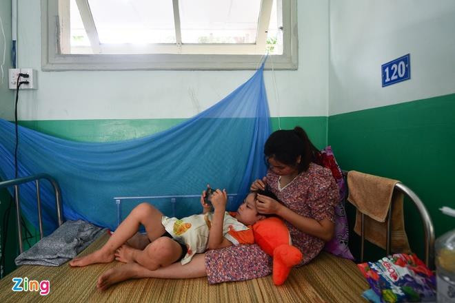 TP.HCM phát hiện thêm 111 ổ dịch sốt xuất huyết, 21 ổ dịch chân tay miệng - 1