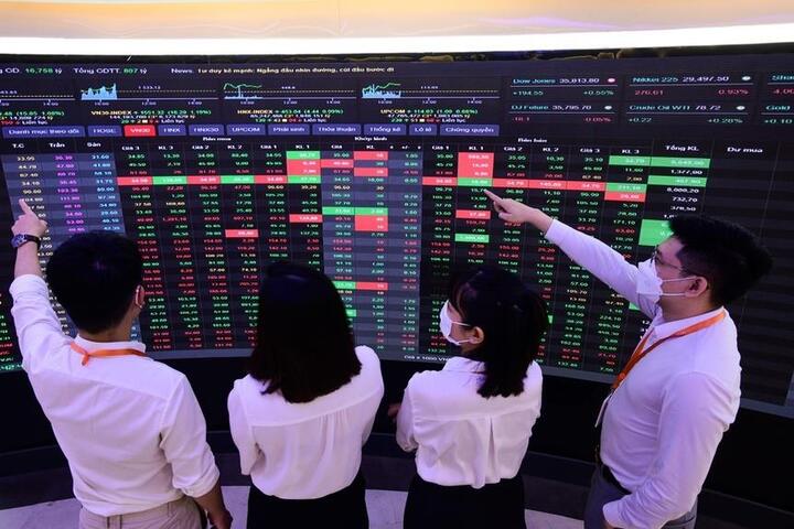 Chứng khoán sắp bùng nổ? - 1