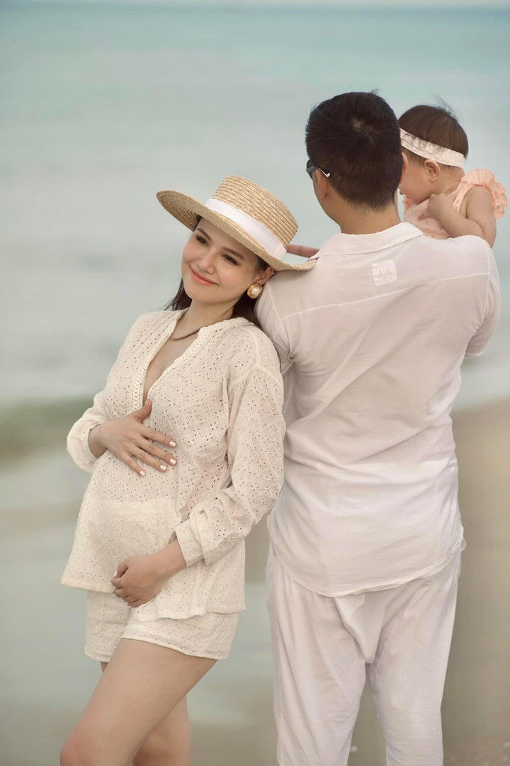 Sao Việt 8/6: Phương Thanh xuất hiện tươi như hoa, không có Chí Kiên bên cạnh - 2