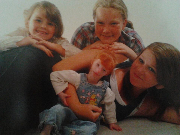 Bé gái nhỏ nhất thế giới kiên cường vượt qua dự đoán ‘không thể sống quá 1 tuổi’ - 6