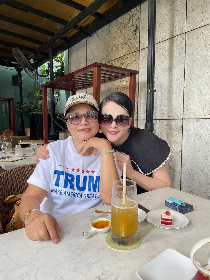 Sao Việt 9/6: Như Quỳnh kể kỷ niệm khi gặp lại thần tượng - NS Tú Trinh - 1