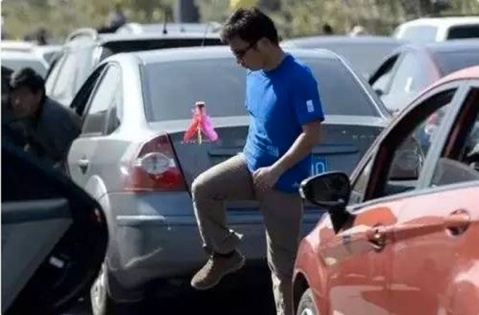 Kẹt xe bỗng trở nên cực thư giãn bởi những 'sáng kiến' khó mà nghĩ ra được - 5