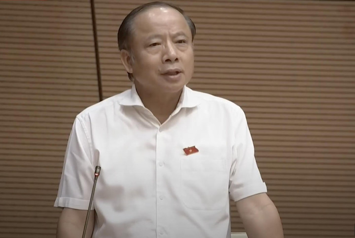 Nêu giải pháp giảm giá xăng dầu, Bộ trưởng Tài chính nói sẽ đề xuất giảm thuế - 1