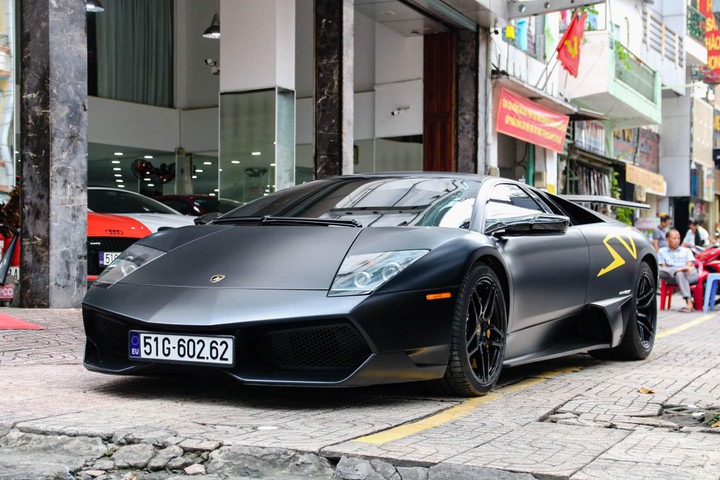 Những mẫu Lamborghini mạnh nhất Việt Nam - 10