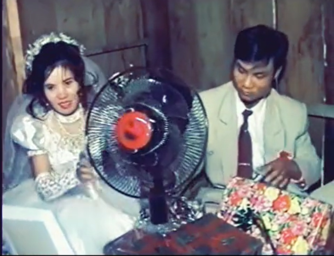 Xuýt xoa màn khui quà cưới cực xịn thời xưa, nhìn là thấy cả một bầu trời kí ức - 4