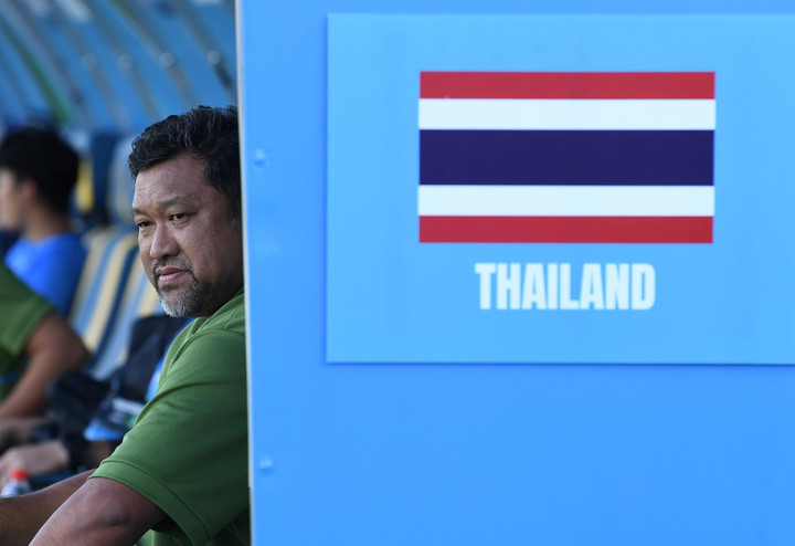 HLV Srimaka: 'Đáng ra U23 Thái Lan phải vượt vòng bảng U23 châu Á' - 1