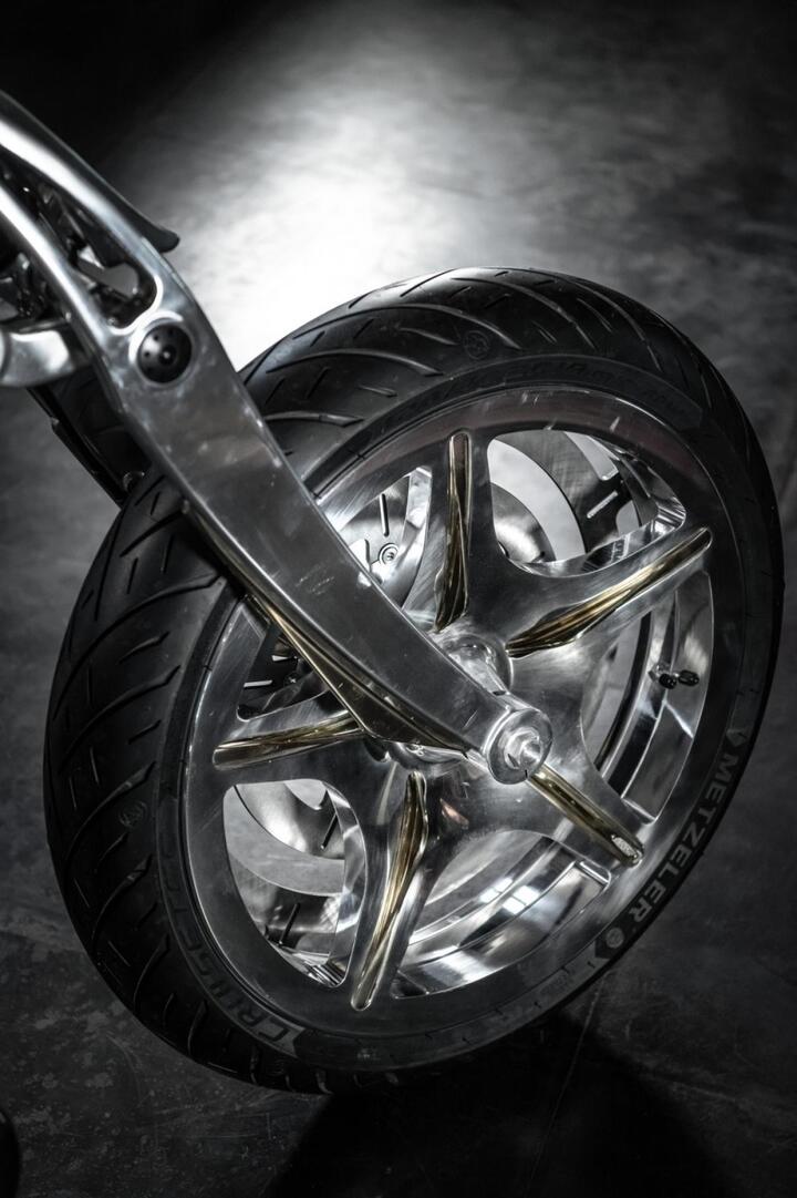 BMW R18 Magnifica Chopper - Xế độ 'có một không hai' - 12