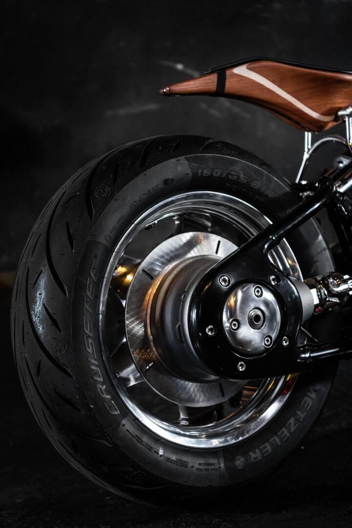 BMW R18 Magnifica Chopper - Xế độ 'có một không hai' - 13