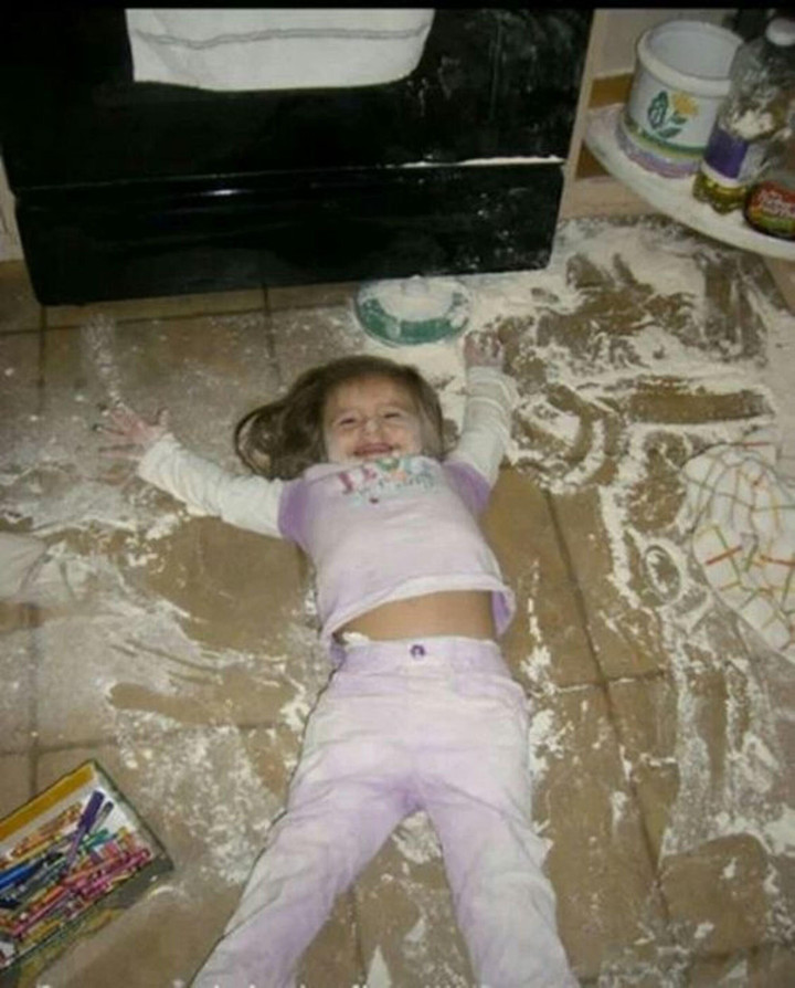 Biểu cảm khó đỡ của hội 'bà cụ non' khiến người lớn giật mình cười ngất - 9