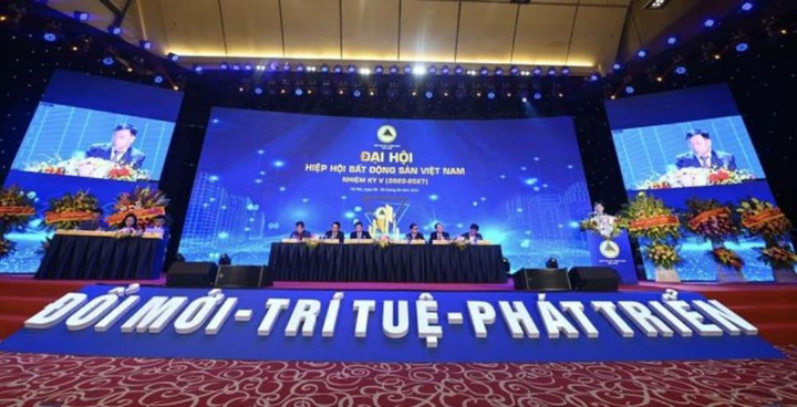Hiệp hội Bất động sản Việt Nam tổ chức Đại hội nhiệm kỳ V - 1
