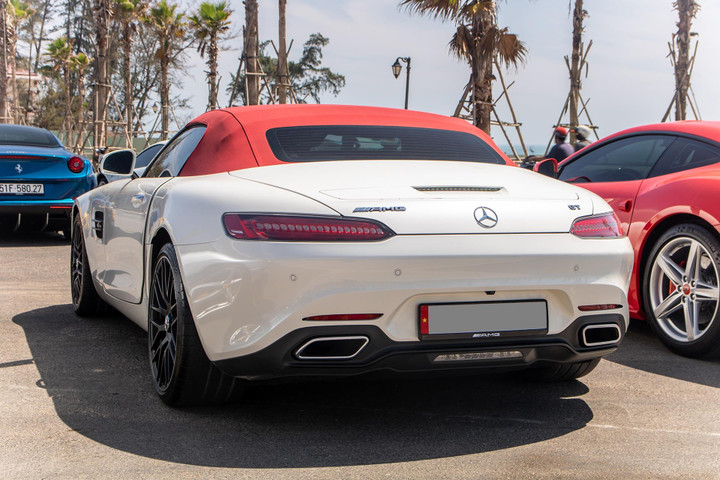 Mercedes-AMG GT Roadster tái xuất với diện mạo mới - 10