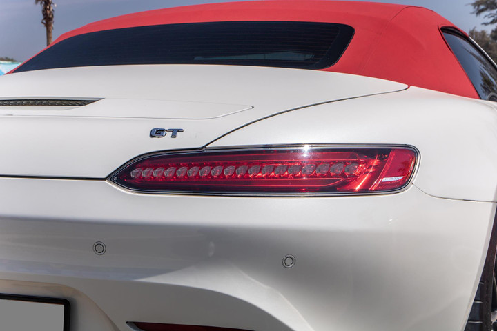 Mercedes-AMG GT Roadster tái xuất với diện mạo mới - 7