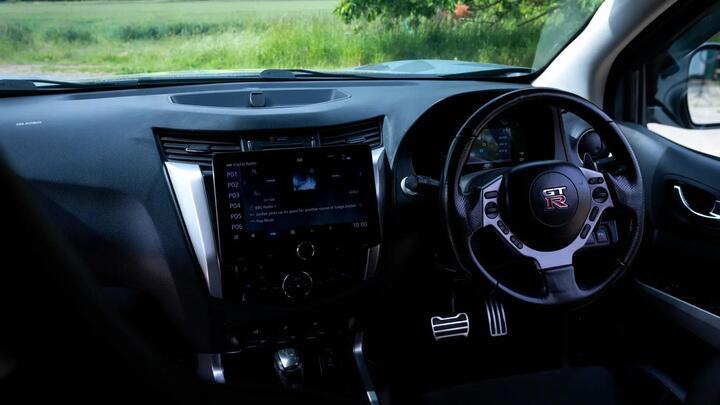 Bán tải Nissan Navara bản độ mạnh 1.000 mã lực - 8