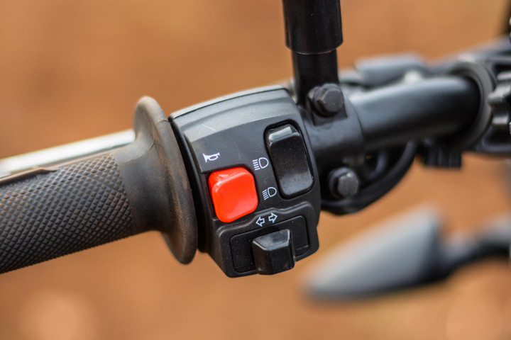 Chi tiết bộ đôi môtô địa hình Aprilia RX, SX 125 tại Việt Nam - 8