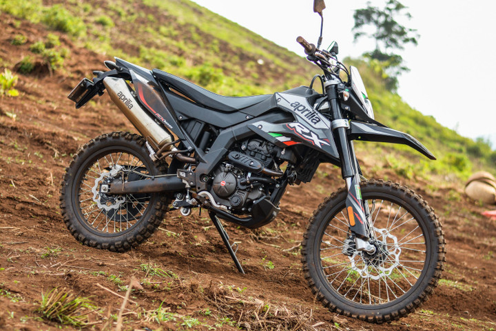 Chi tiết bộ đôi môtô địa hình Aprilia RX, SX 125 tại Việt Nam - 13