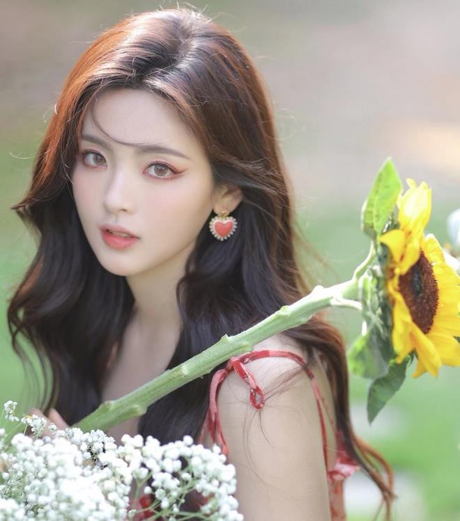 Luận anh hùng ai xứng anh hùng Lưu Vũ Ninh ảnh 1 Những diễn viên Trung Quốc dù bất tài vẫn đắt show - 1