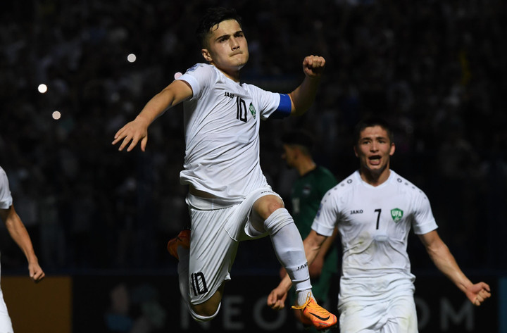 Thủ môn đánh người bị đuổi, U23 Uzbekistan vào bán kết bằng kịch bản khó tin - 2