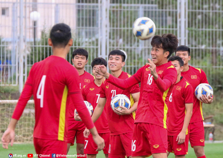 U23 Việt Nam thoải mái tâm lý, sẵn sàng quyết đấu U23 Ả Rập Xê Út - 2