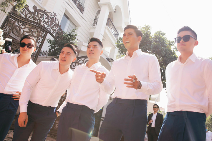 Ảnh: Minh Hằng xinh đẹp, cười như tỏa nắng trong ngày rước dâu - 12