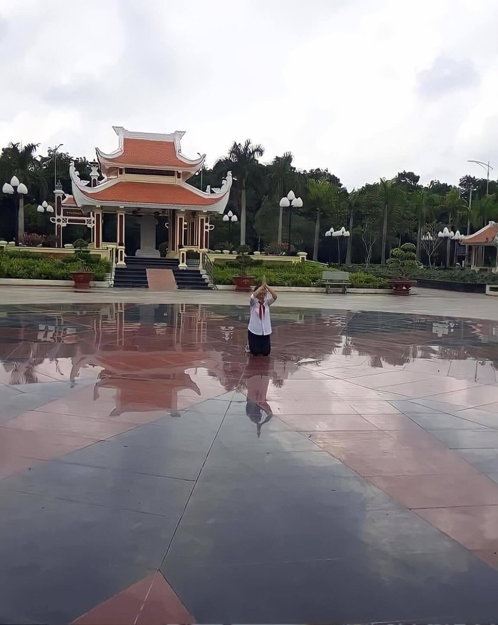 Khoảnh khắc vui nhộn của sĩ tử lẫn phụ huynh giúp mùa thi bớt đi căng thẳng - 4