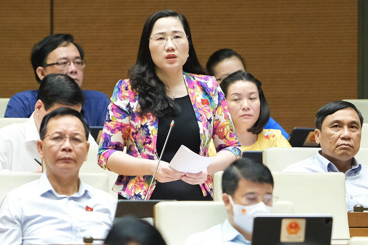 ĐBQH bức xúc việc bác sĩ kê đơn thuốc gần 5 triệu đồng toàn thực phẩm chức năng - 2