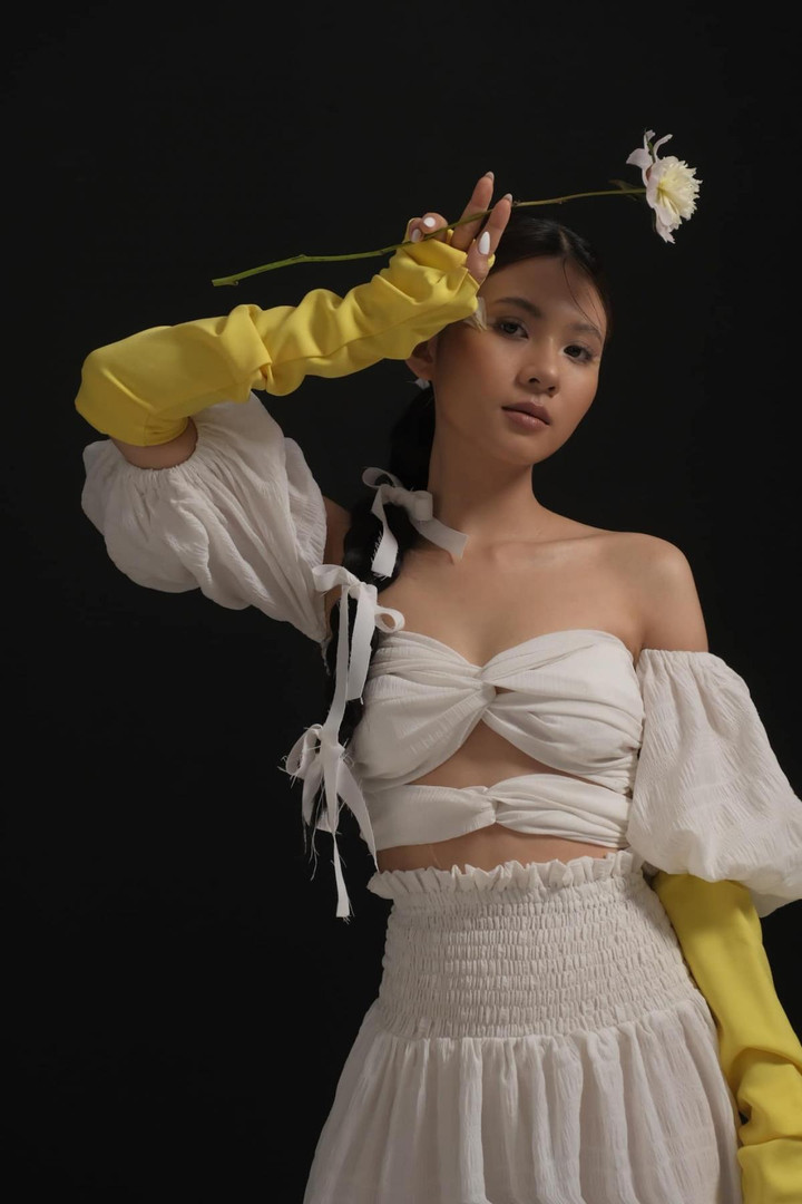 Ảnh: Nhan sắc 'con gái Việt Anh' trong 'Chồng cũ, vợ cũ, người yêu cũ' - 10