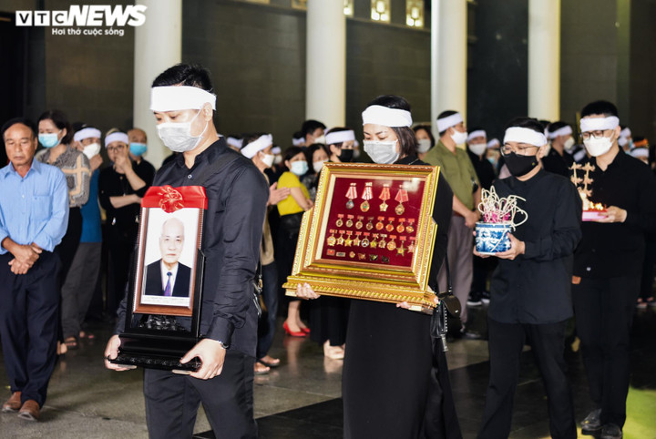 Ảnh: Tiễn biệt ông Tạ Quang Chiến - người cận vệ cuối cùng của Bác Hồ - 7