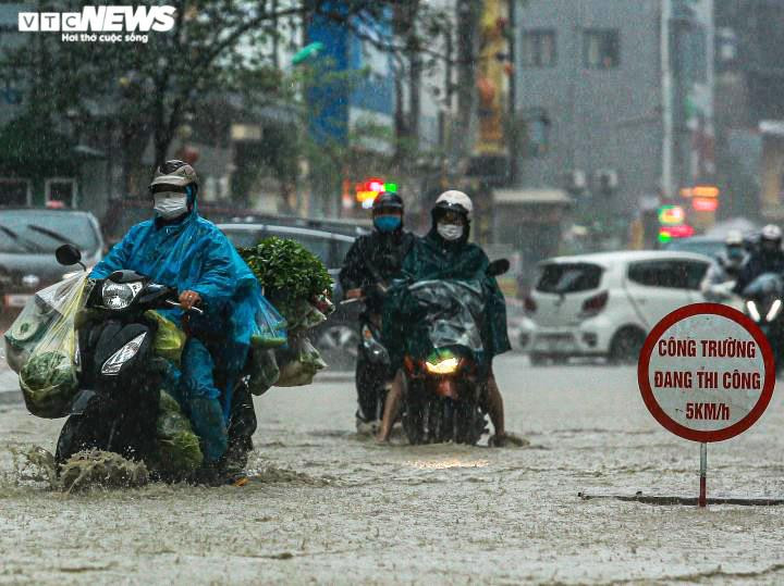 Thời tiết ngày 15/6: Miền Bắc mưa dông rải rác, miền Trung nắng nóng cục bộ - 1