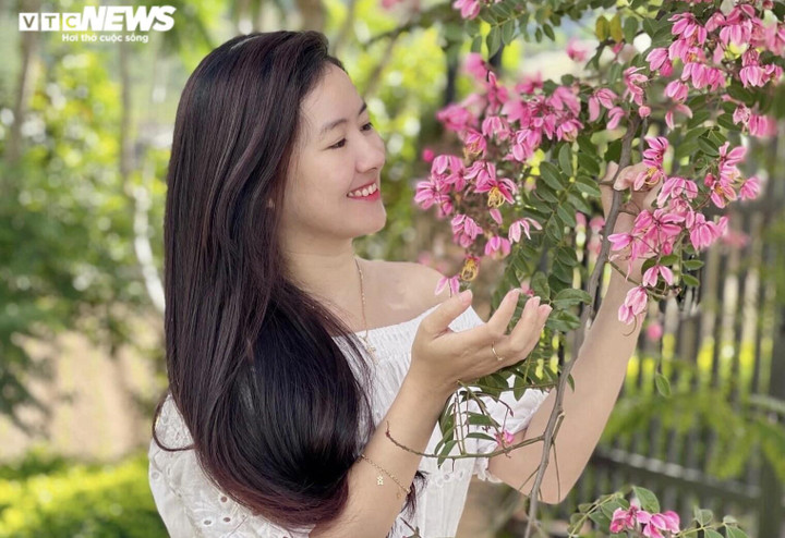 Ảnh: Phượng hồng rợp trời Đà Lạt khiến du khách ngẩn ngơ - 9