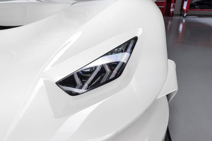 Zyrus LP1200 Strada - phiên bản xe đua đường phố của Huracan - 6