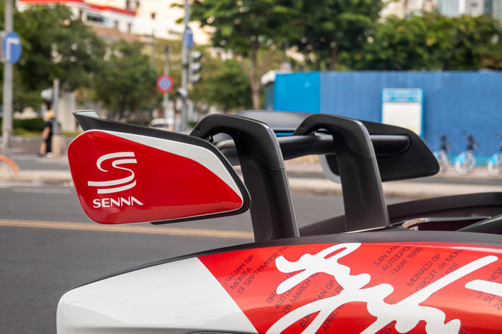 Ảnh: Chiếc McLaren Senna thứ hai tại Việt Nam lần đầu lăn bánh trên phố - 14