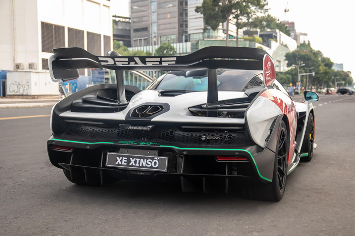 Ảnh: Chiếc McLaren Senna thứ hai tại Việt Nam lần đầu lăn bánh trên phố - 5