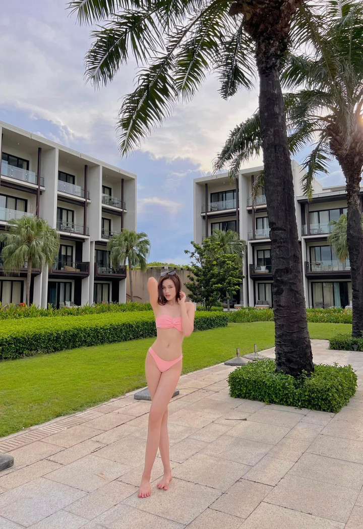 Sao Việt 18/6: Trường Giang tranh thủ nịnh bà xã Nhã Phương khi khoe ảnh tình tứ - 11