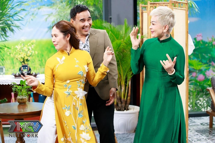 Thanh Thúy 'tái xuất' đồng hành cùng MC Quyền Linh tại 'Mẹ chồng nàng dâu' - 5