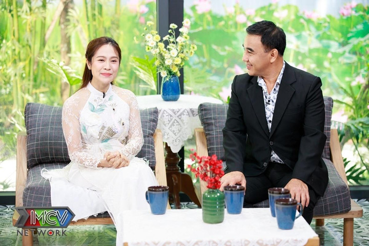 Thanh Thúy 'tái xuất' đồng hành cùng MC Quyền Linh tại 'Mẹ chồng nàng dâu' - 6