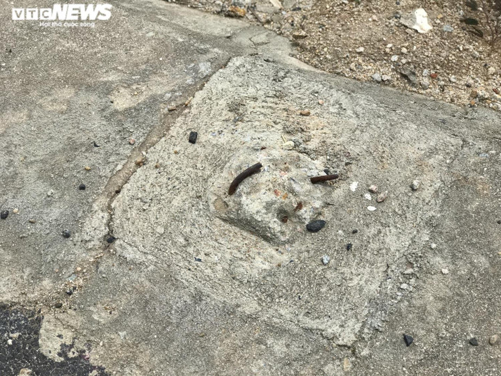 Ảnh: Nhiều hạng mục xuống cấp trên đường tránh hơn 1.000 tỷ đồng - 8