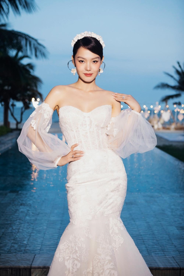 Những lần Thanh Hằng mặc váy cưới đẹp lộng lẫy | Tin tức Online