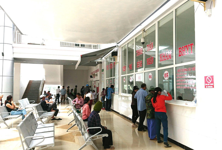 Người bệnh kêu thiếu thuốc, đại diện các bệnh viện nói gì? - 2