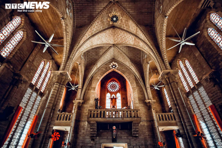 Ảnh: Chiêm ngưỡng tuyệt tác Nhà thờ Núi ở TP Nha Trang - 11