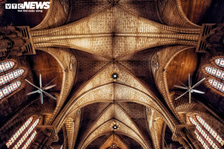 Ảnh: Chiêm ngưỡng tuyệt tác Nhà thờ Núi ở TP Nha Trang - 12