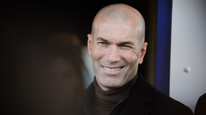 Zinedine Zidane tuyên bố tái xuất, sẵn sàng chinh phục đỉnh cao mới - 1