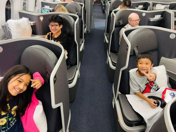 Sao Việt 22/6: Công Lý tươi hết cỡ khi được Xuân Bắc, Quang Thắng ghé thăm - 6