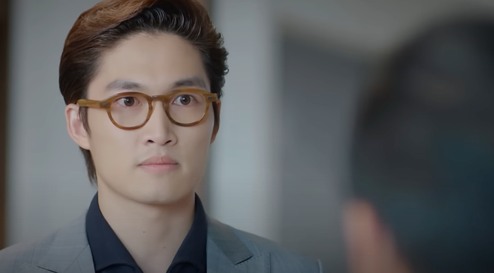 'Thương ngày nắng về 2' tập 35: Vợ chủ tịch xuất hiện, Duy 'tuyên chiến' với bố - 3