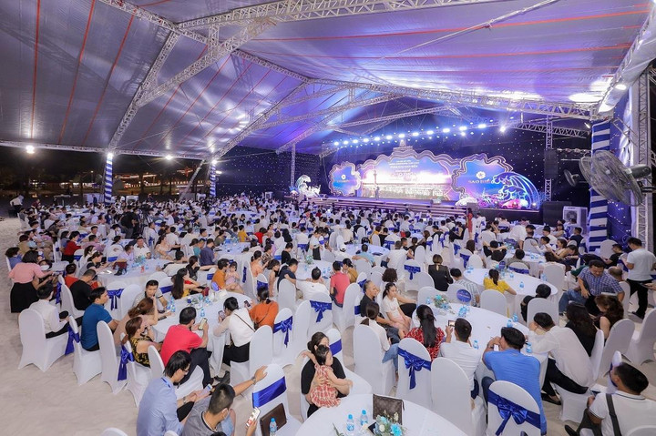 Phân khu Sao Biển Vinhomes Ocean Park 2: Gần 2.400 shophouse tìm được chủ nhân - 1