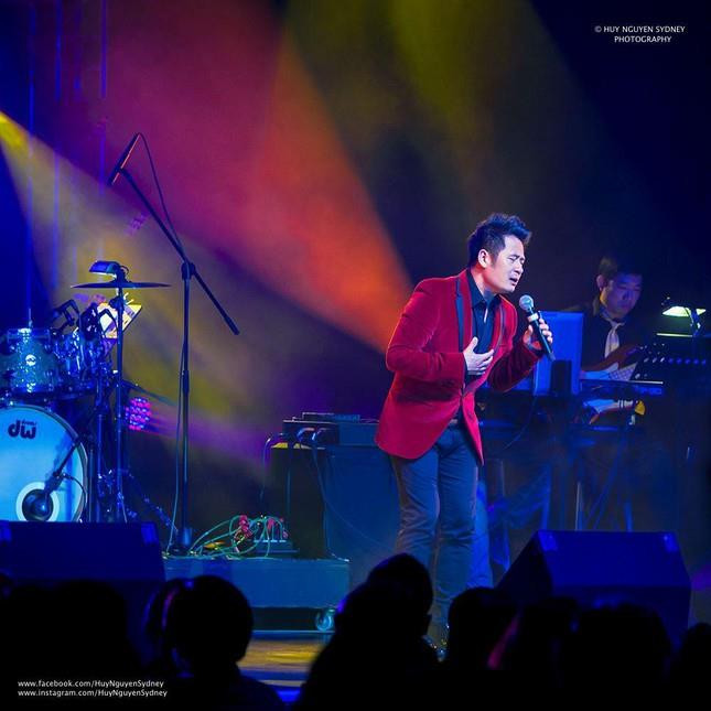 Cuộc sống của ca sĩ Bằng Kiều sau khi có con trai thứ tư - 4